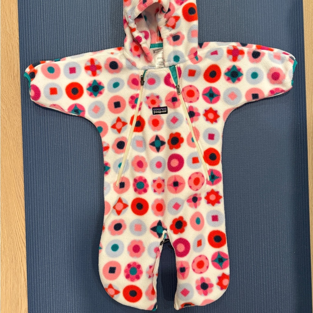 Fleece Patagonia Baby Bunting Size 3M